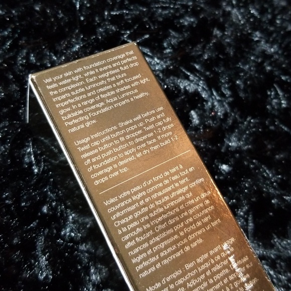 BECCA AQUA LUMINOUS PERFECTING FOUNDATION - Picture 4 of 6